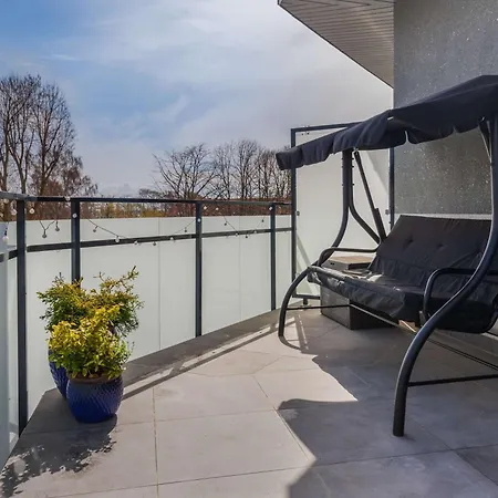 Apartment Cozy With Parking & Terrace By Renters *