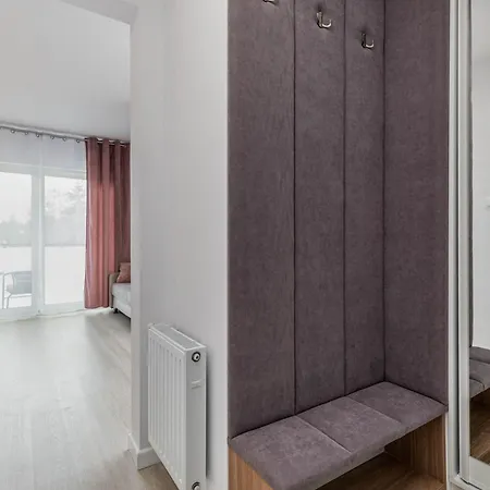 Cozy With Parking & Terrace By Renters Apartment Swinoujscie